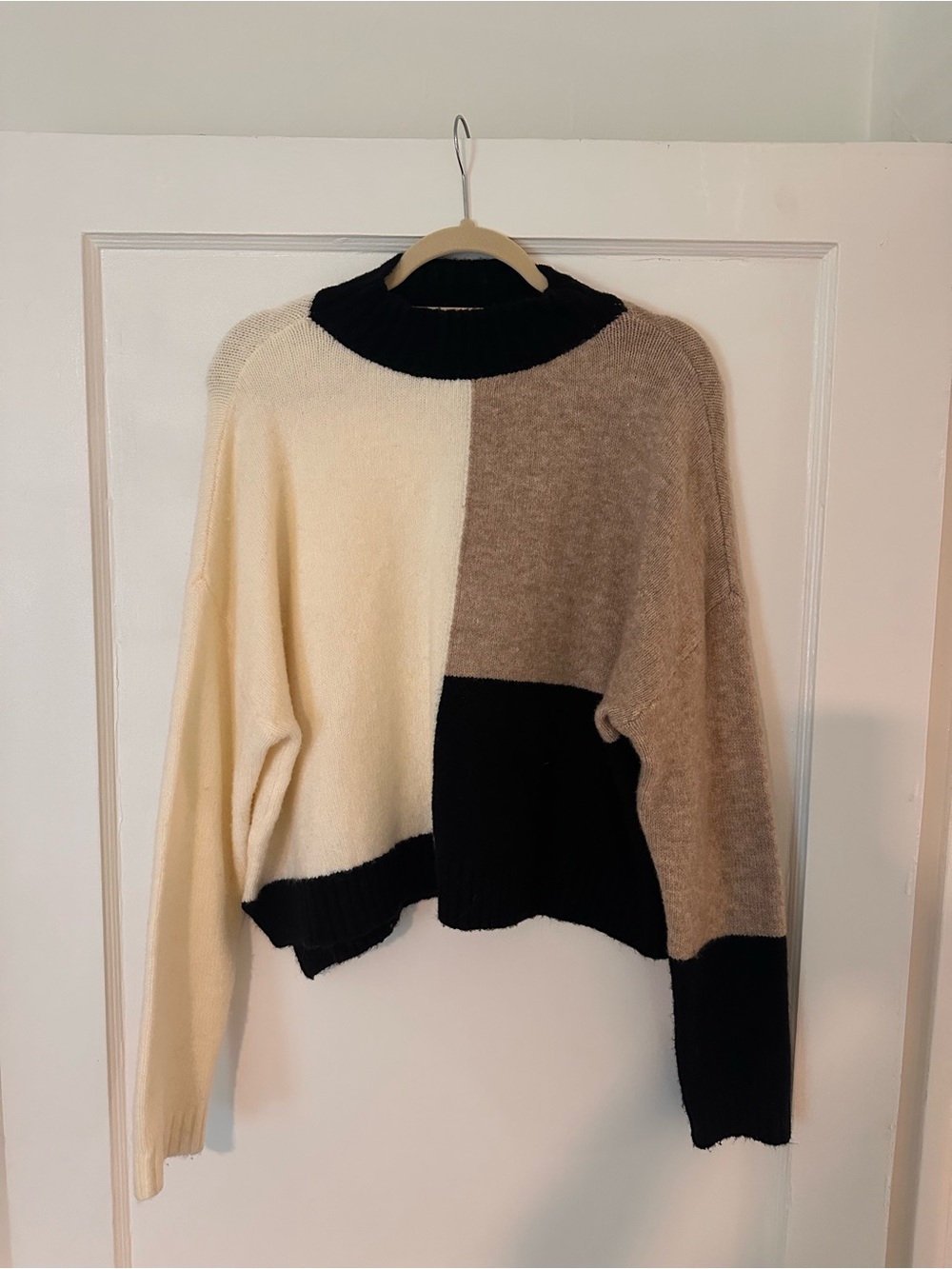 Olivaceous Colorblock Turtleneck Sweater in Cream, Taupe & Black